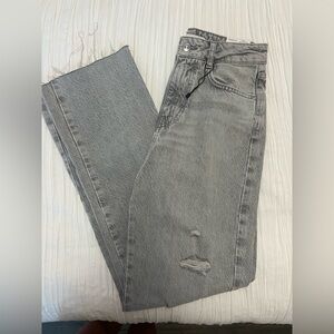 Zara Women's Gray Straight Leg Jeans